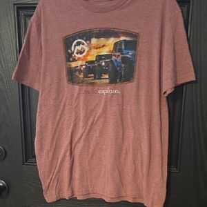 Magellan Outdoors Maroon Graphic T-Shirt